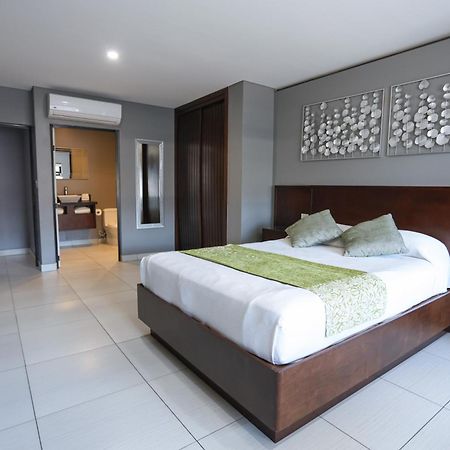 Hotel Aqua Rio Тихуана Екстериор снимка