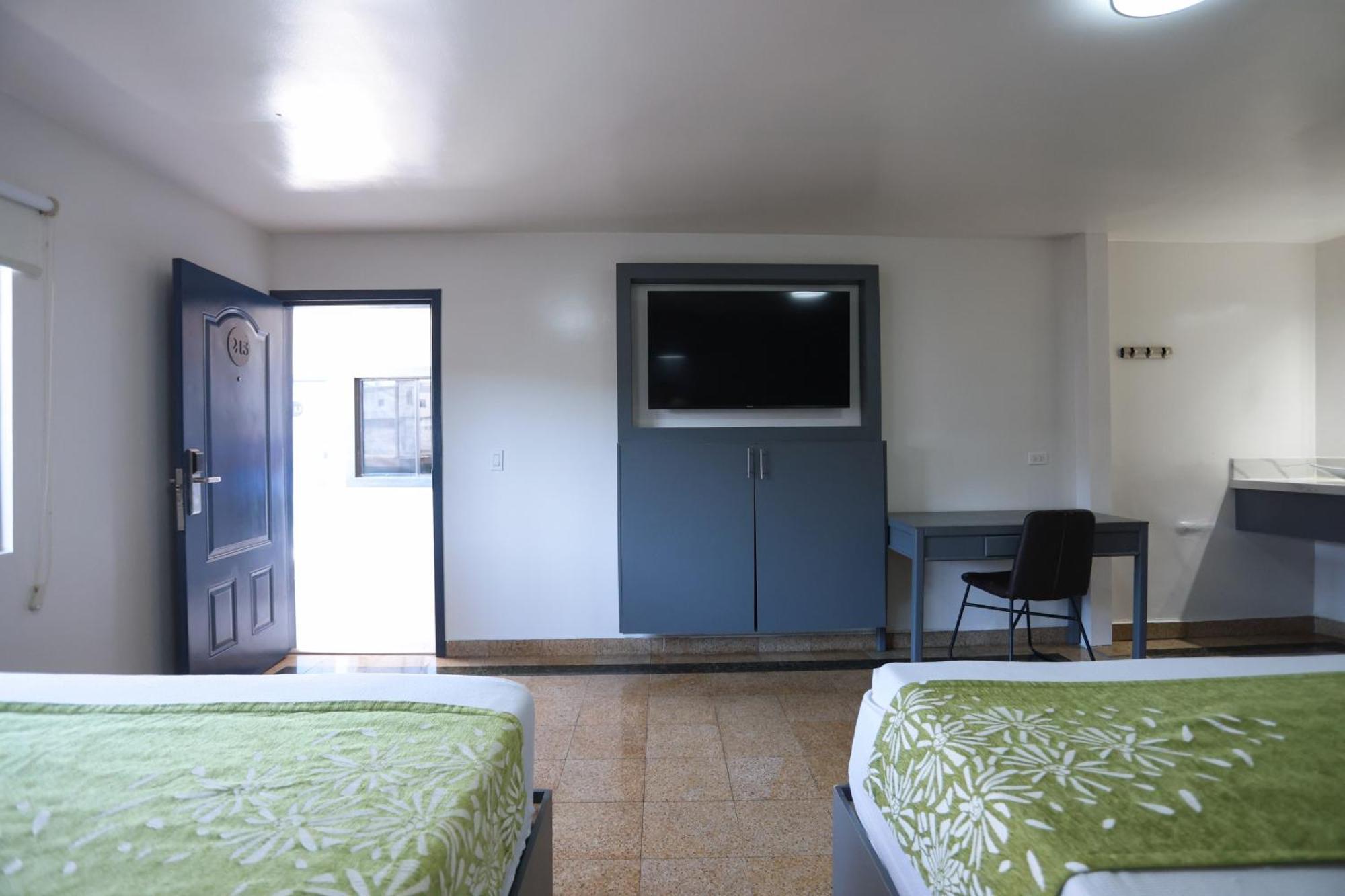 Hotel Aqua Rio Тихуана Екстериор снимка
