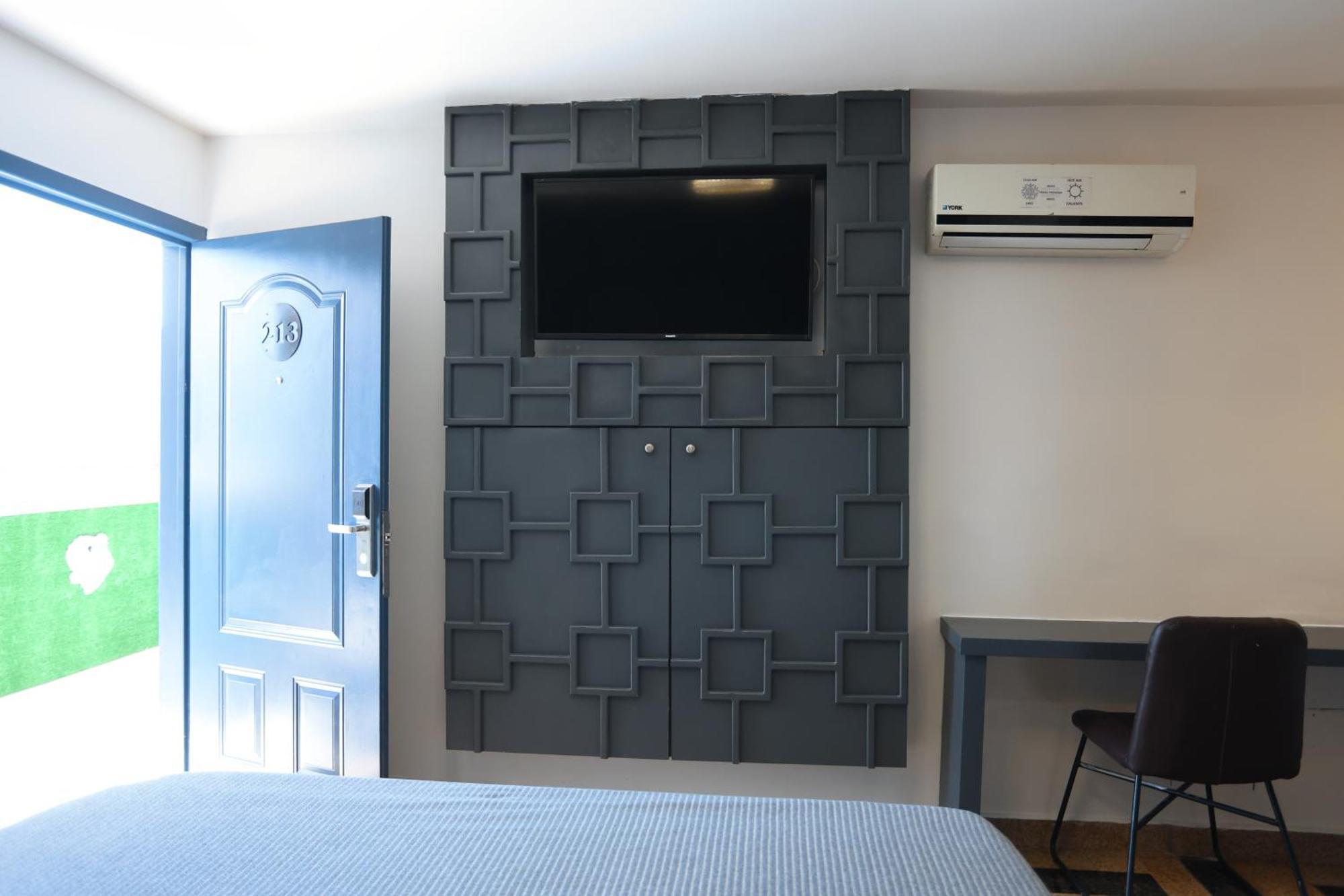 Hotel Aqua Rio Тихуана Екстериор снимка